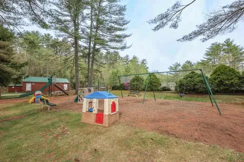 4 Gerald Drive Newbury NH 03225