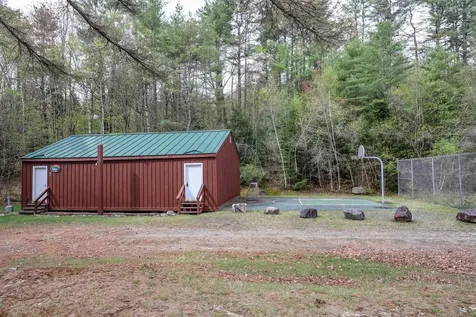 4 Gerald Drive Newbury NH 03225