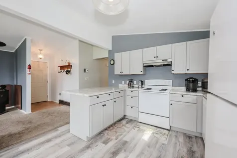 4 Gerald Drive Newbury NH 03225