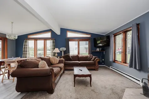 4 Gerald Drive Newbury NH 03225