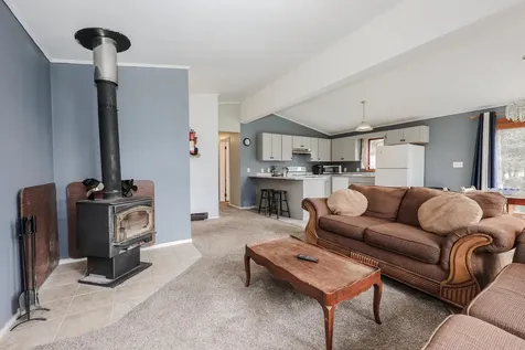 4 Gerald Drive Newbury NH 03225