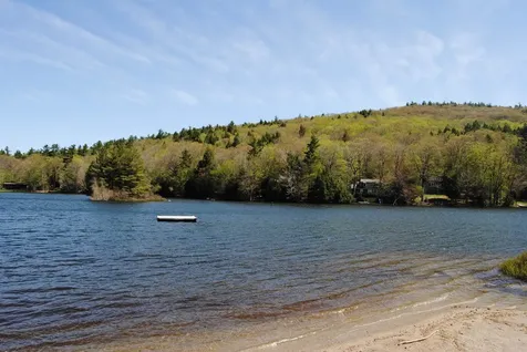 4 Gerald Drive Newbury NH 03225