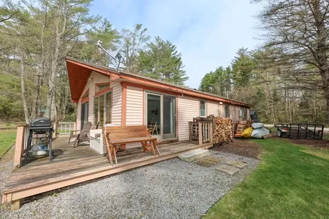 4 Gerald Drive Newbury NH 03225