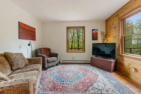 186 Iron Kettle Road Warner NH 03278