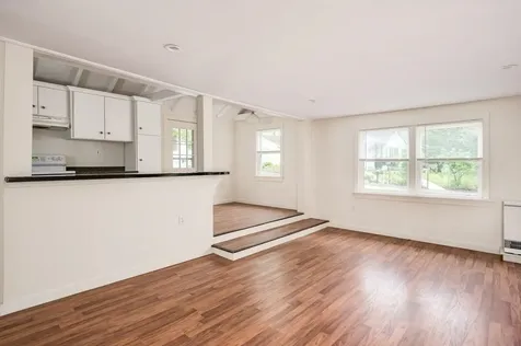 4 Riverside Drive Fremont NH 03044