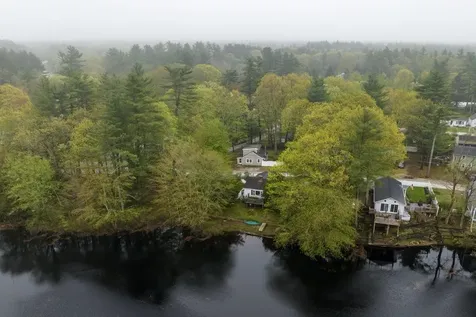 4 Riverside Drive Fremont NH 03044