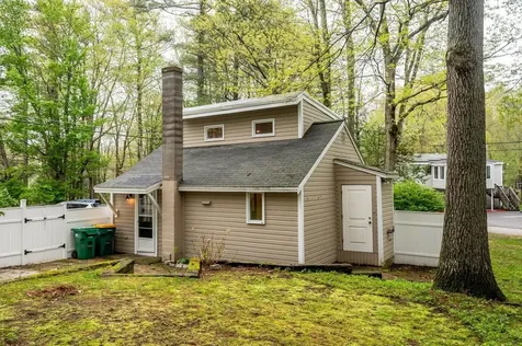 4 Riverside Drive Fremont NH 03044