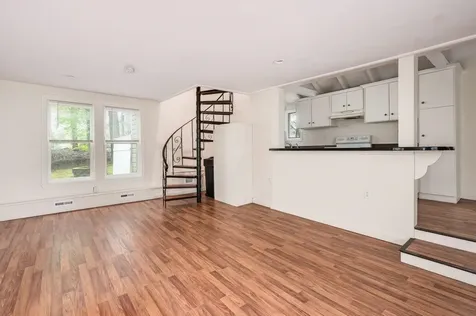 4 Riverside Drive Fremont NH 03044