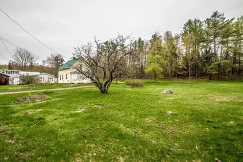 102 Hillside Avenue Northumberland NH 03582