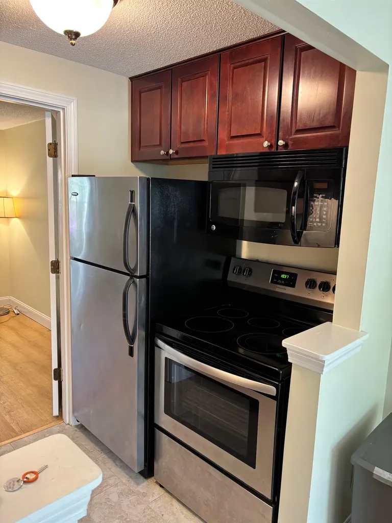 93 Henry Law Avenue Dover NH 03820