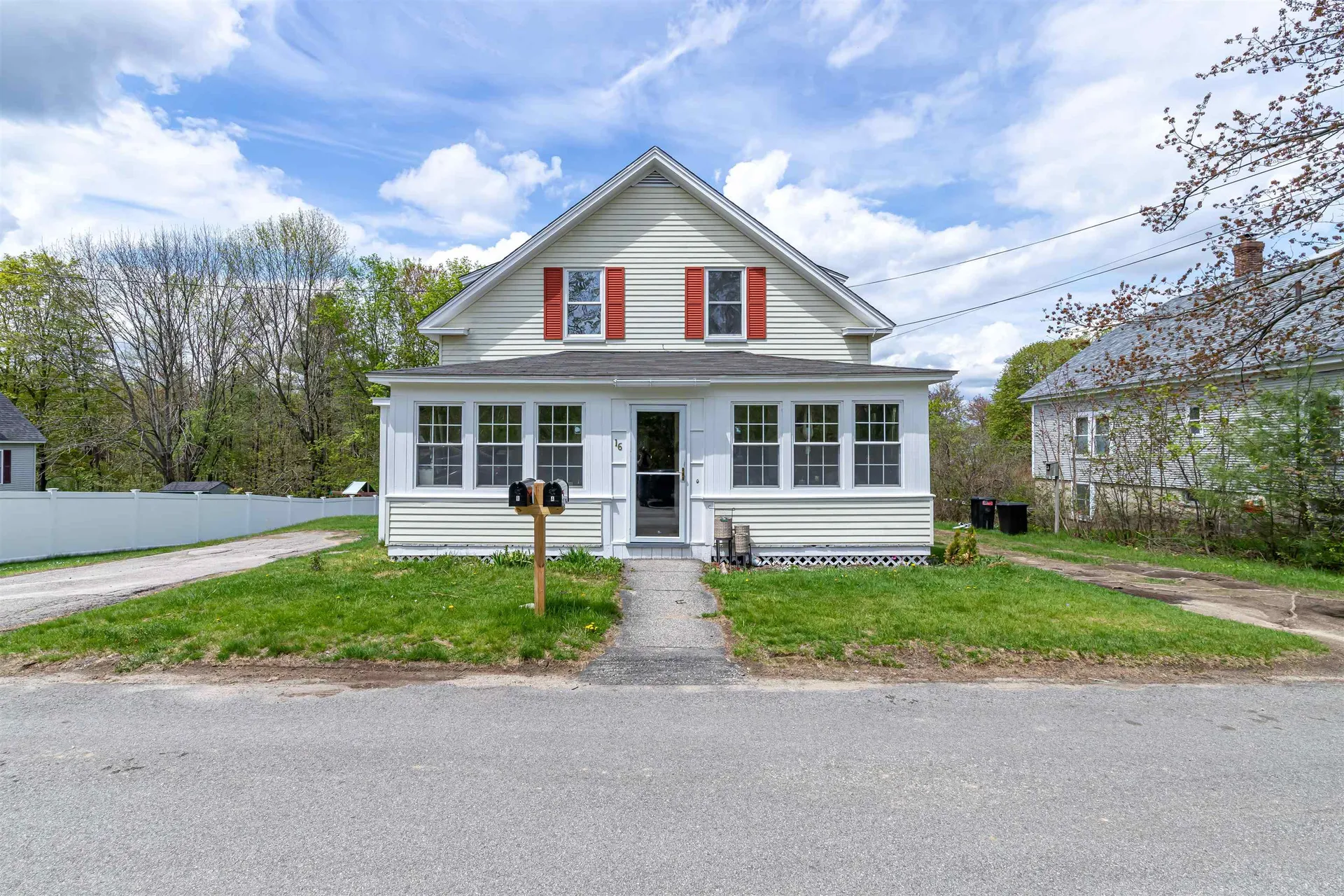 16 Aetna Street Jaffrey NH 03452