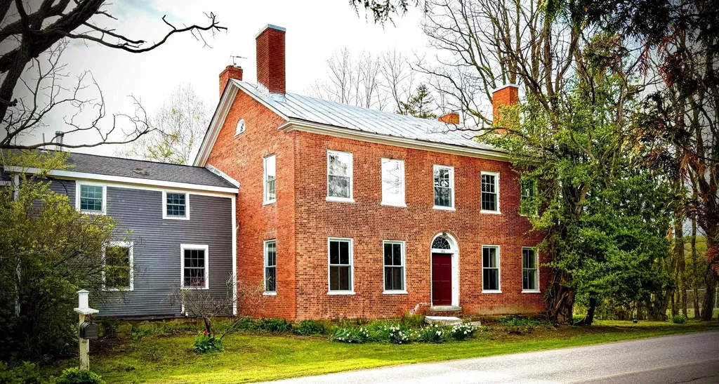 2678 Silver Street Hinesburg VT 05461