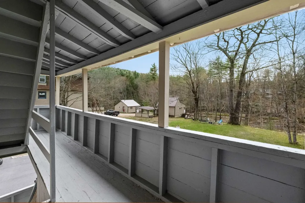 25 Main Street Woodstock NH 03262