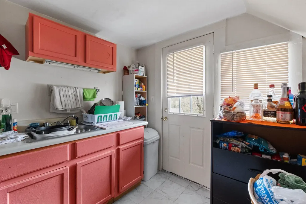 25 Main Street Woodstock NH 03262