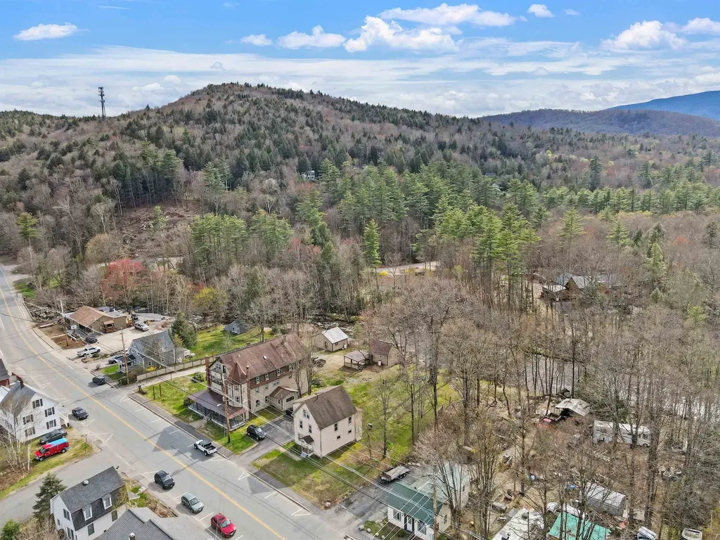 25 Main Street Woodstock NH 03262