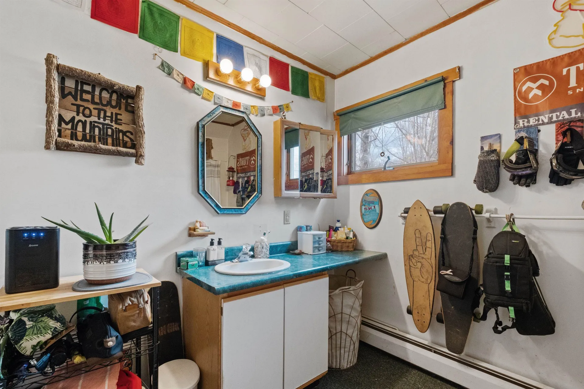 25 Main Street Woodstock NH 03262