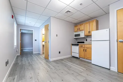 29 Center Street Goffstown NH 03045
