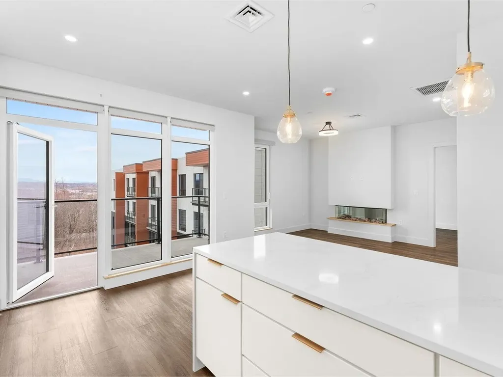 125 Cambrian Way Burlington VT 05401