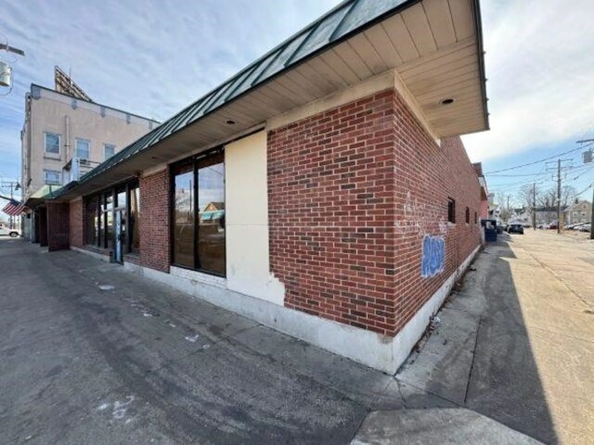 4-10 West Hollis Street Nashua NH 03060