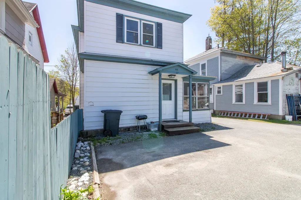 66 Eastern Avenue Newport City VT 05855