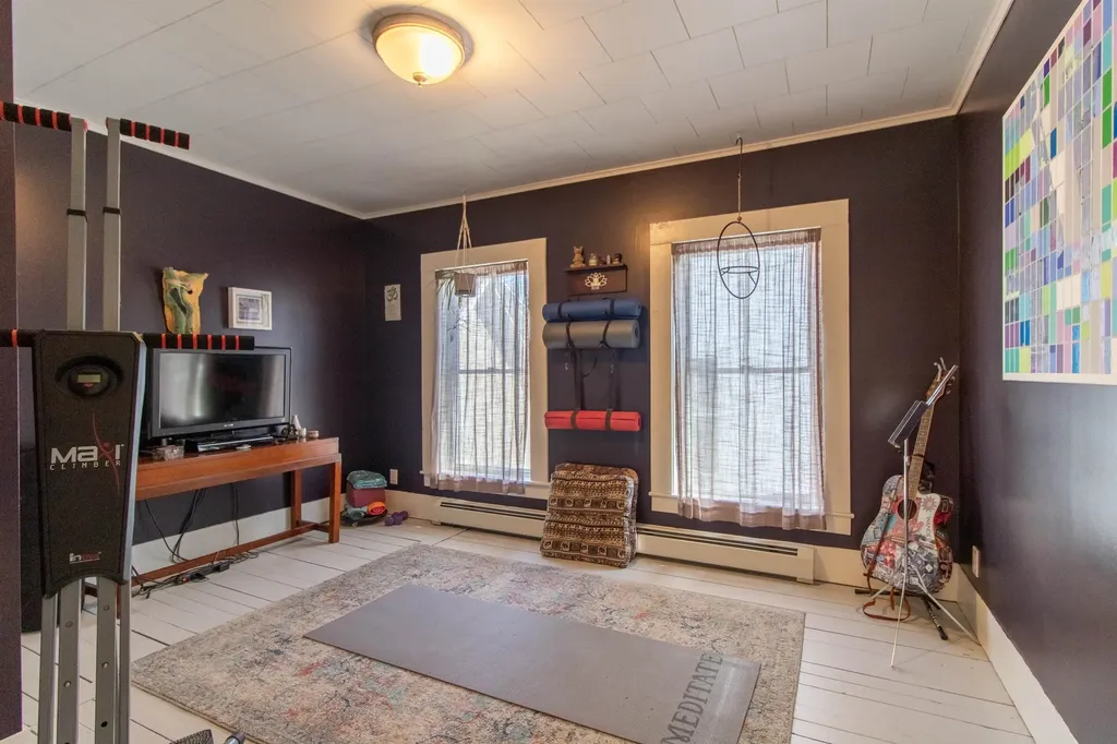 66 Eastern Avenue Newport City VT 05855