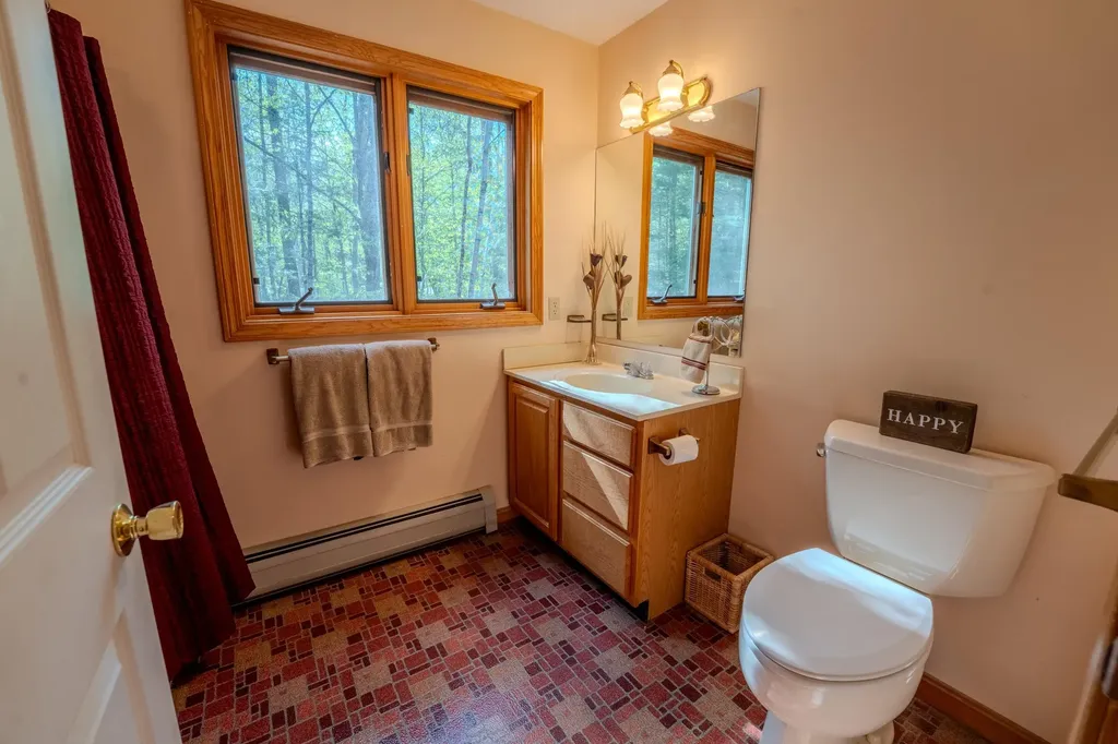 83 Goose Hollow Road Campton NH 03223