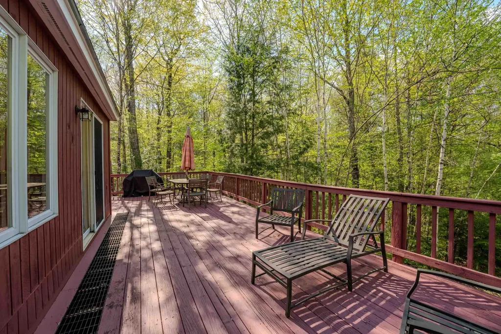 83 Goose Hollow Road Campton NH 03223