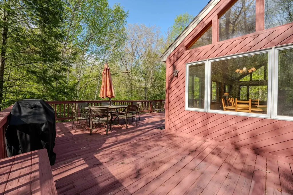 83 Goose Hollow Road Campton NH 03223