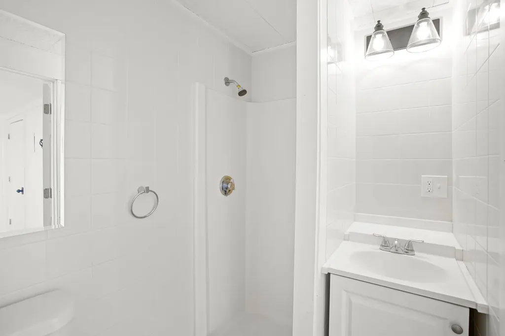 14 Atlantic Avenue Hampton NH 03842