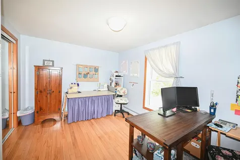 27 Elmer Avenue Hooksett NH 03106