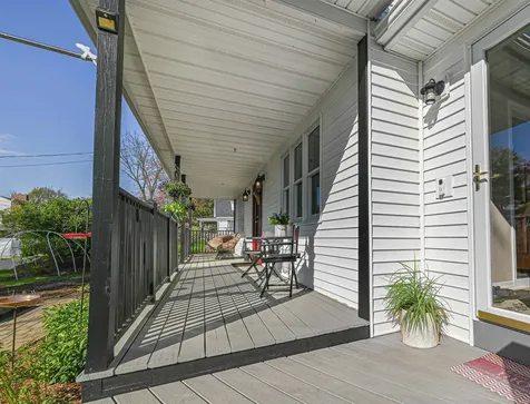27 Elmer Avenue Hooksett NH 03106
