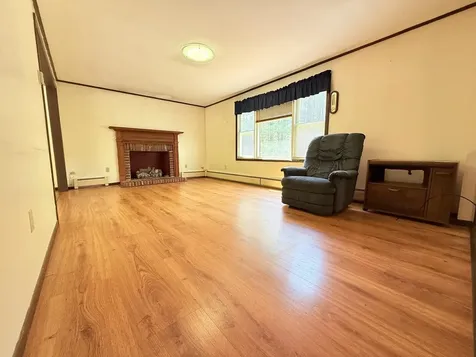 4729 Us Route 5 S Weathersfield VT 05151