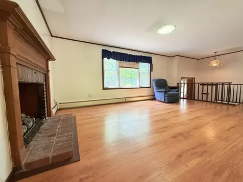 4729 Us Route 5 S Weathersfield VT 05151