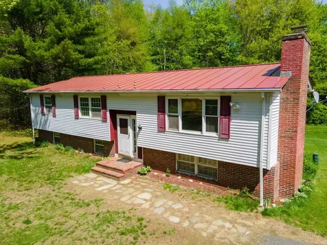 4729 Us Route 5 S Weathersfield VT 05151