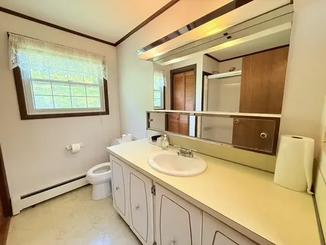 4729 Us Route 5 S Weathersfield VT 05151