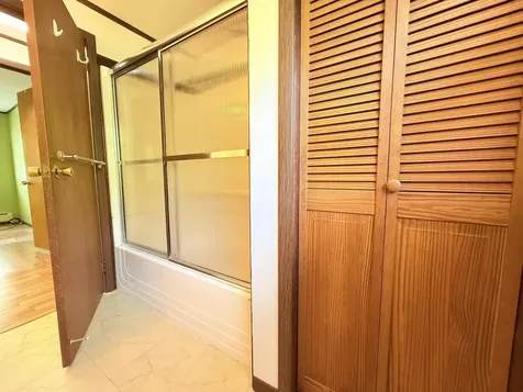 4729 Us Route 5 S Weathersfield VT 05151