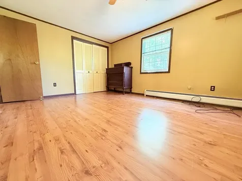 4729 Us Route 5 S Weathersfield VT 05151