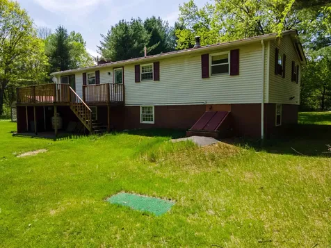 4729 Us Route 5 S Weathersfield VT 05151