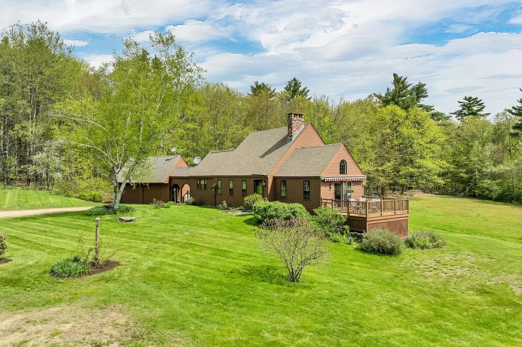 39 Sunset Hill Road Canterbury NH 03224