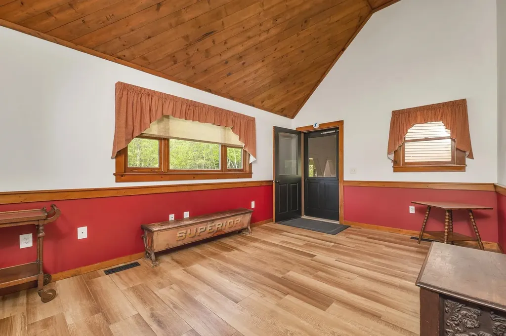 39 Sunset Hill Road Canterbury NH 03224