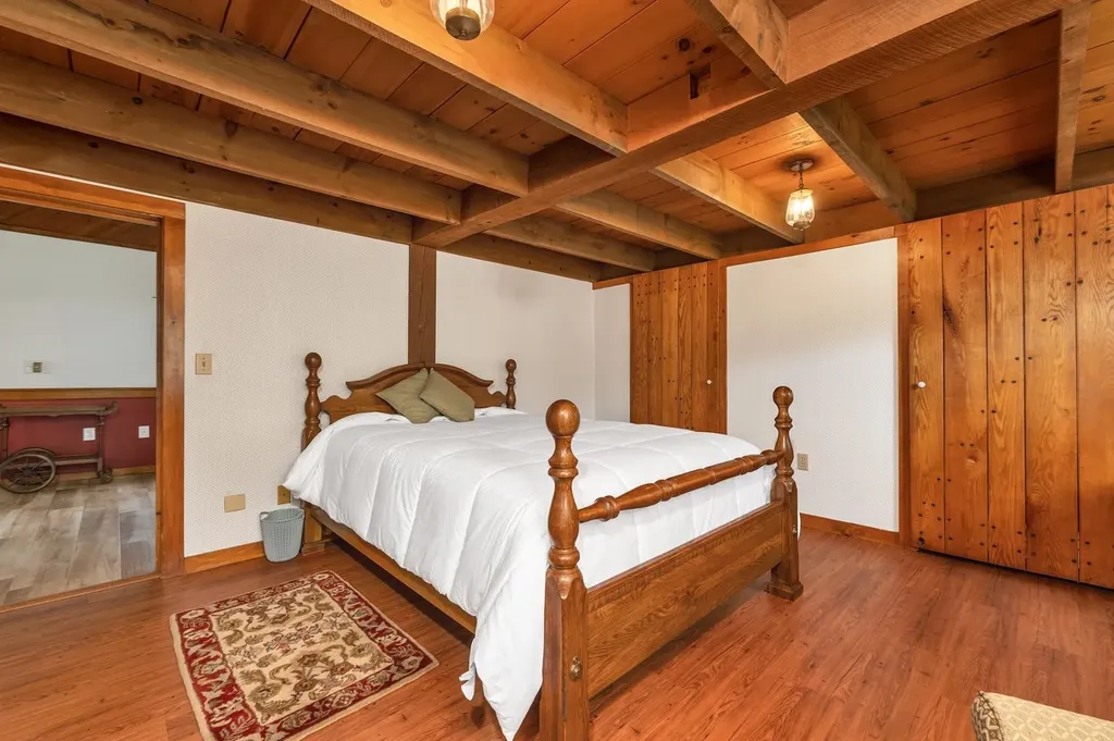 39 Sunset Hill Road Canterbury NH 03224