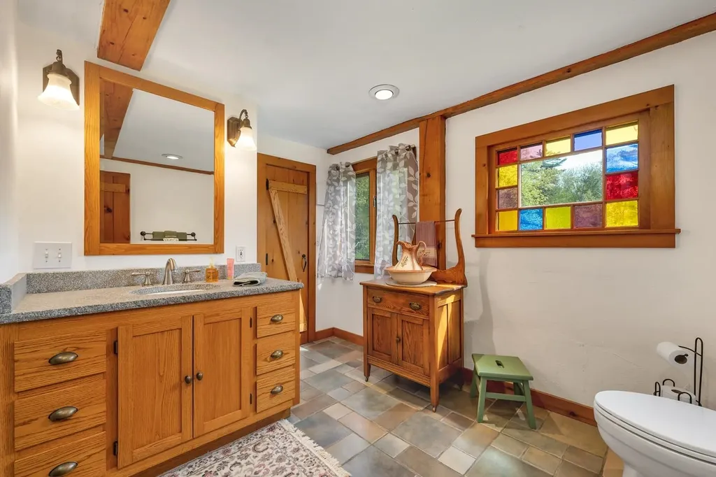 39 Sunset Hill Road Canterbury NH 03224