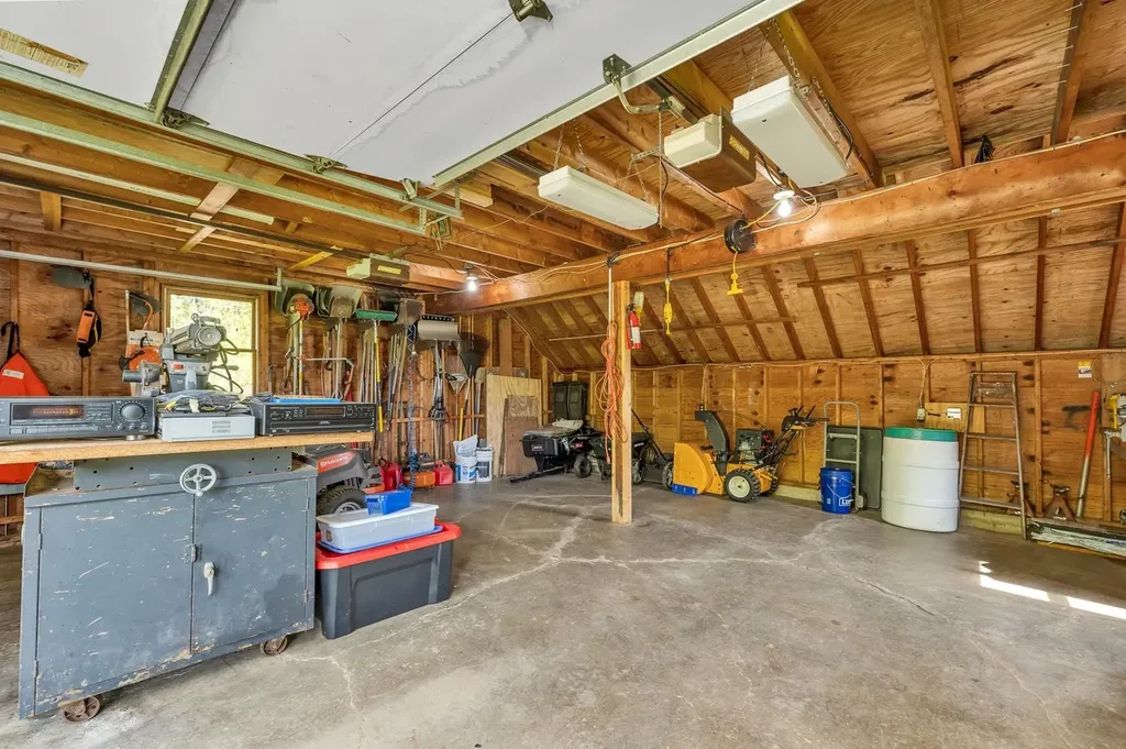 39 Sunset Hill Road Canterbury NH 03224