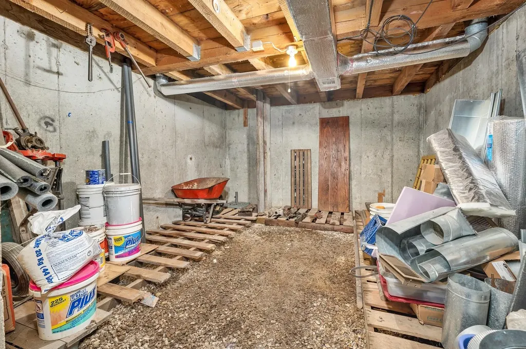 39 Sunset Hill Road Canterbury NH 03224