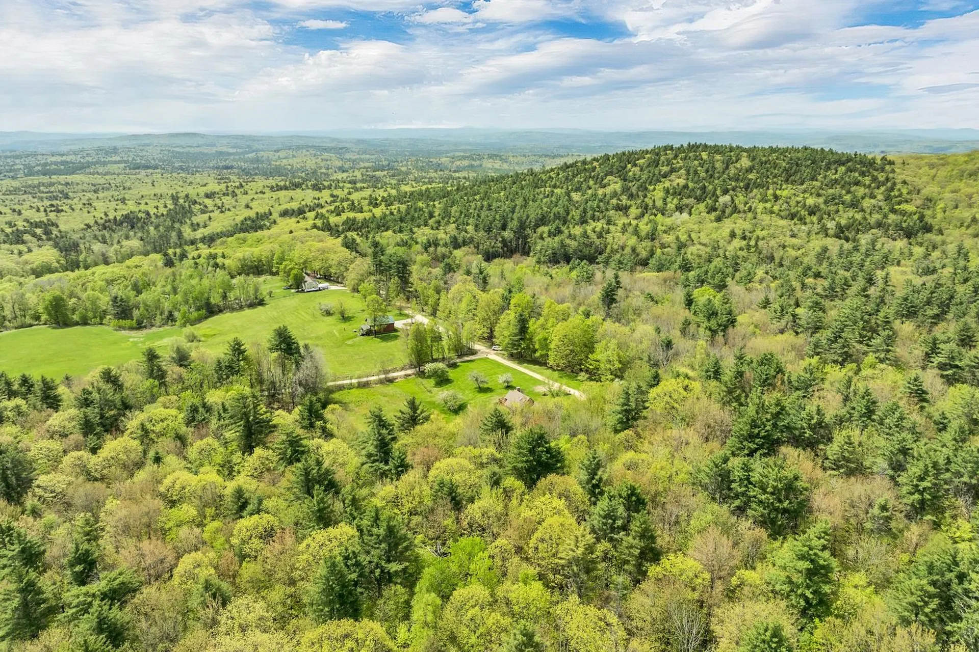 39 Sunset Hill Road Canterbury NH 03224