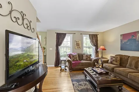 7 Oxbow Farm Road Stratham NH 03885