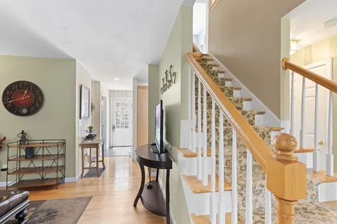 7 Oxbow Farm Road Stratham NH 03885