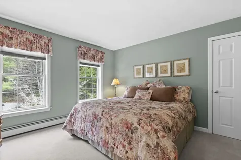 7 Oxbow Farm Road Stratham NH 03885