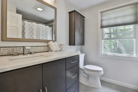 21 Garrison Drive Bedford NH 03110