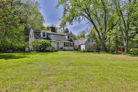 21 Garrison Drive Bedford NH 03110